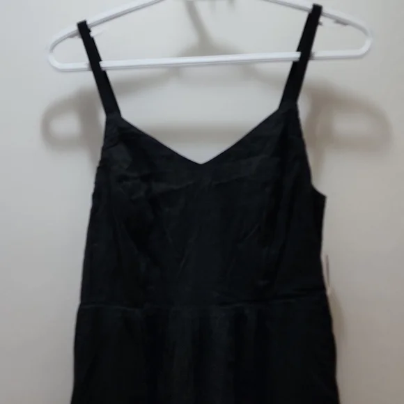 Dress - Picture 2 of 5